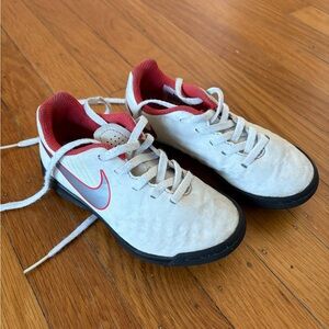 Nike Magista ObraX 2 soccer shoes